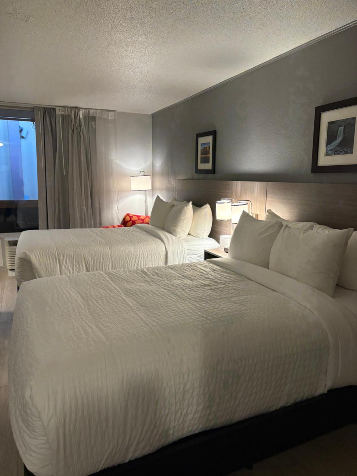Clarion Inn & Suites And Convention Center Kearney Exteriér fotografie