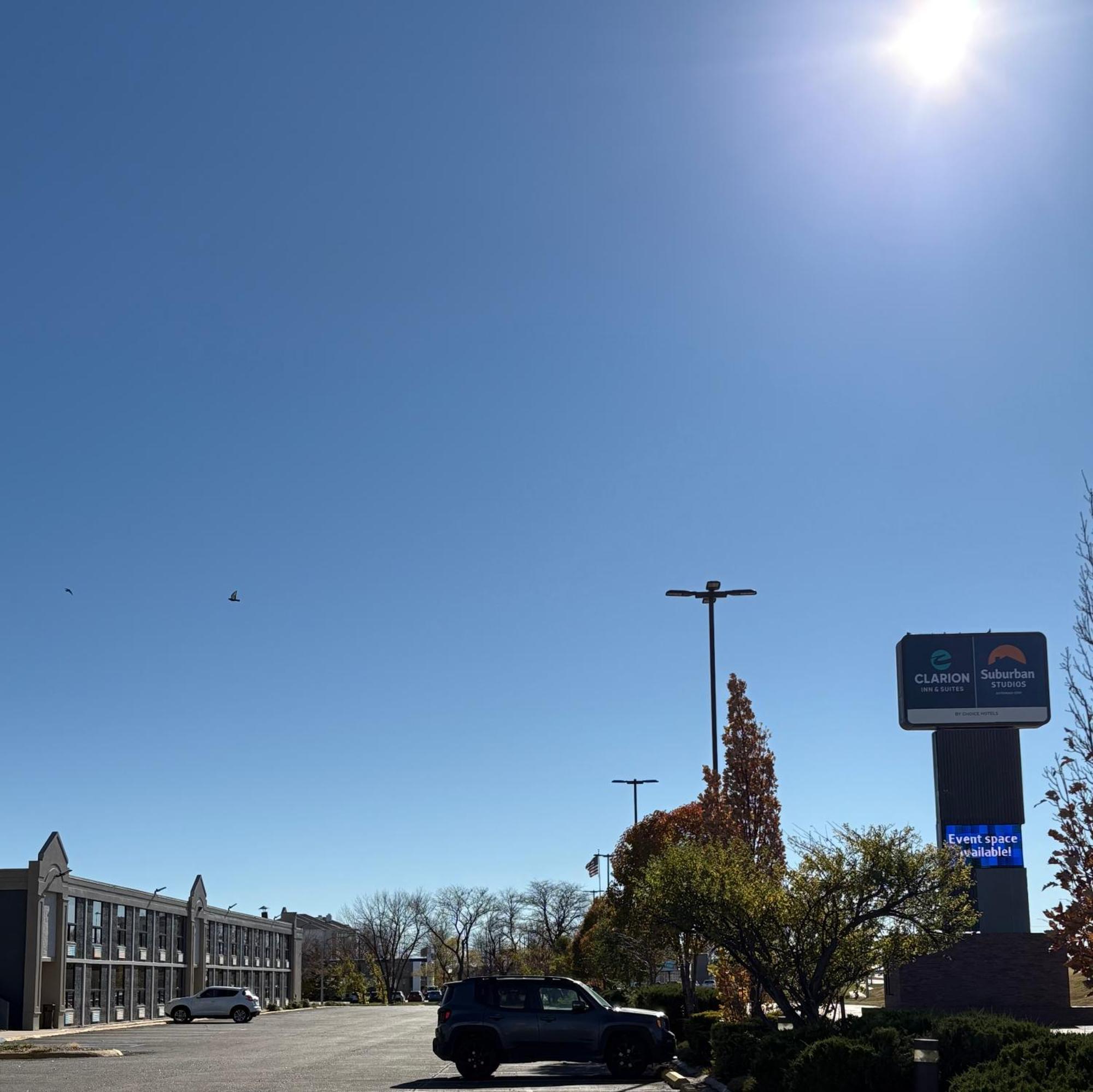 Clarion Inn & Suites And Convention Center Kearney Exteriér fotografie